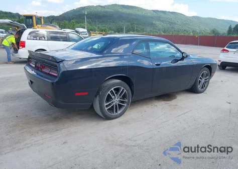 2019 Dodge Challenger Sxt Awd from USA, damaged, VIN 2C3CDZGG8KH616721
